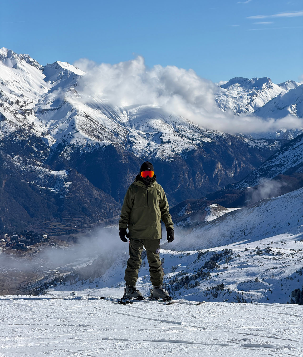 Anton haciendo ski